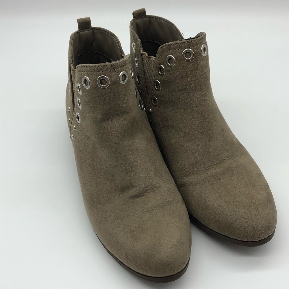 Circus by Sam Edelman tan vegan suede booties,sz 3